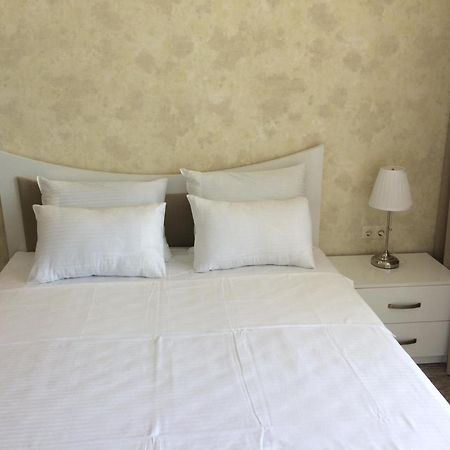 Apartamento Selfie Batumi Exterior foto