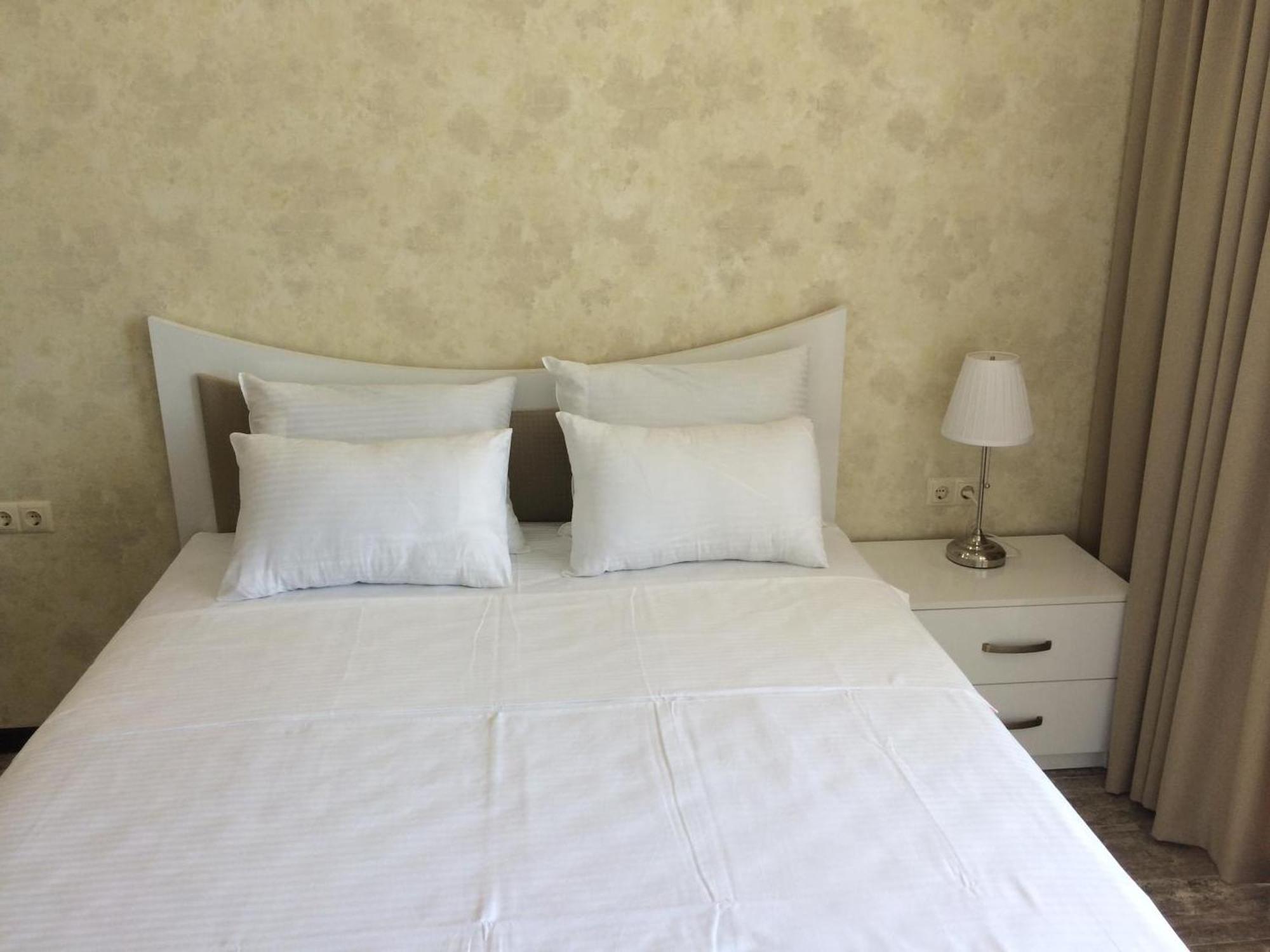 Apartamento Selfie Batumi Exterior foto