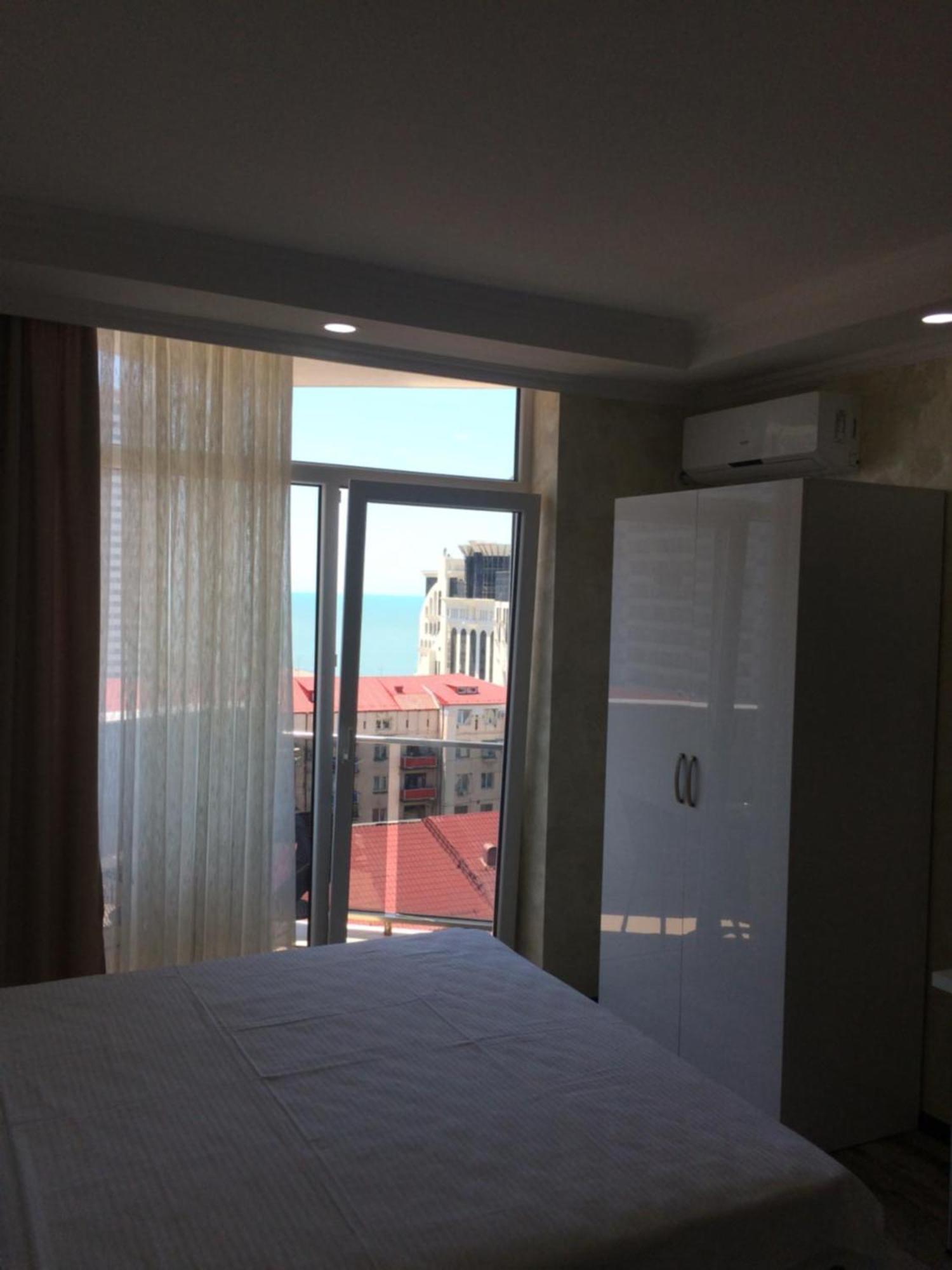 Apartamento Selfie Batumi Exterior foto